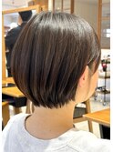 【丸みショートヘア/大人ショートボブ/グレージュ】
