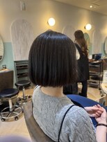 アンフィ 矢向(Anphi)&nbsp;6-4 ぱっつんボブ