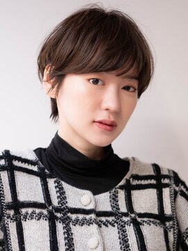 サーカス バイ ビュートリアム 青山(CIRCUS by BEAUTRIUM) マッシュショート20代30代40代大人可愛い暗髪うる艶髪青山表参道