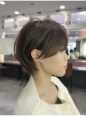 20代30代40代くすみベージュマッシュショート