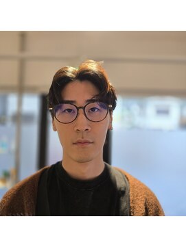 モッズヘア MEN 横浜元町店 センターパート毛流れパーマ