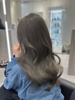 アルドーレフィエロ シンサイバシ(Ardore fiero shinsaibashi)&nbsp;レイヤーカット☆ブリーチなしグレージュ20代30代40代