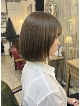 艶髪ボブ
