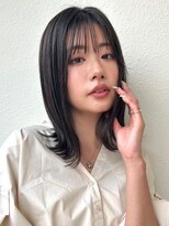 カバーヘア ブリス 川口(COVER HAIR bliss)&nbsp;韓国風くびれヘア/ミディアムレイヤー/ダークアッシュ/p川口