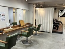 アールジービーガレージ(RGB garage)の雰囲気(<福島>月曜も営業!広々としたアットホームな空間でゆったりと♪)