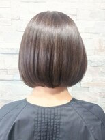 ヴィソップ(V.S.O.P)&nbsp;【クーポン付き】大人女性の長めシャープな前下がりボブ