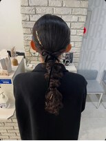 ディティカ ティア(Dityca tia) タイト編みおろし