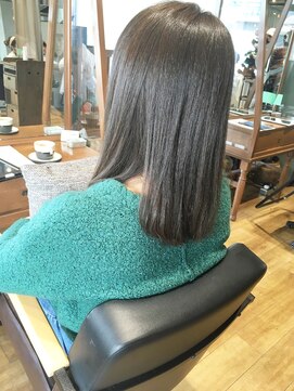 ウルム 蕨西口(ULUM) 透明感出したい方に♪ N.カラーの透明感抜群  カーキアッシュ