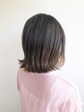 ロルド シェリ(Rold Cheri) 切りっぱなしボブ