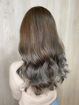 バブルス 新所沢店(BUBBLES) プラチナアッシュグラデーション☆