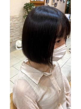 ヘアーアンドメイク エクリ 不動前店(Hair&Make equri) ぱつッとボブ