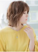 透け感くせ毛風外ハネミディアムウルフヘアa越谷20代30代40代!