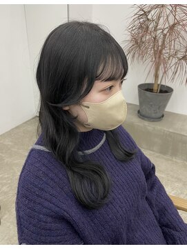 ノートエートル 西金沢(Nought etre) 韓国風くびれヘアロングヘア黒髪カタログツヤ髪スタイル