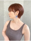 ショート×顔周り×前髪×シルキーベージュ×グレージュカラー