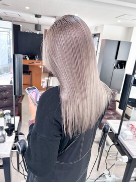 ロイス 神宮前(ROIS) 透明感ベージュカラー/ダブルカラー/ケアブリーチ[表参道駅]