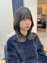ローレン(Lolen.)&nbsp;ハッシュカット/小顔に見せるヘア sayuri