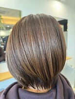 クララ バイ マニスオブヘアー(CLALA by Manis of hair)&nbsp;透明感カラー/白髪ぼかし/グラデーション/ショート