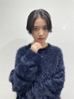 【センターパートハンサムショート】
