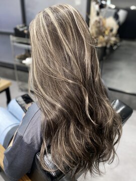 ウェイビー 桜木町店(WAVY) 【ブリーチあり】ハイライトカラー