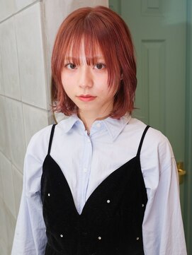 トゥコ(tuco) ピンクカラー ブリーチなしダブルカラー　レイヤーボブ