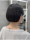 20代30代ミニボブ切りっぱなしボブぱっつん前髪シースルー顔周り