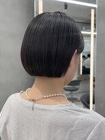 ニコ トウキョウ(nico TOKYO)&nbsp;20代30代ミニボブ切りっぱなしボブぱっつん前髪シースルー顔周り