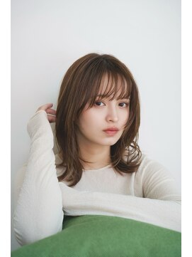 イグレックビス(igrek bis) 顔周りカット/シャギーカット