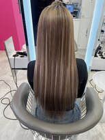 ロサ ファイブヘアー(Rosa..5Hair)&nbsp;トリートメントでちゅるちゅる毛に！