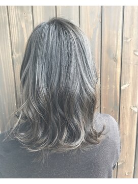 ホルムヘア(holm hair) ミディアムヘアー