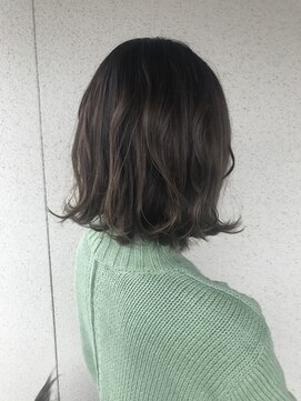 カミユイドコ ニン(kamiyuidoko nin) ラフカールボブ