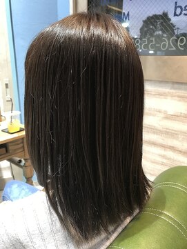 ロミータ by P.C.H(Lomita) ヘアカラー