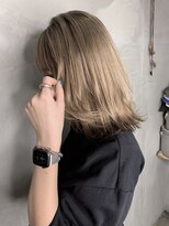 ブロンドベージュ　シルクベージュ　hiro