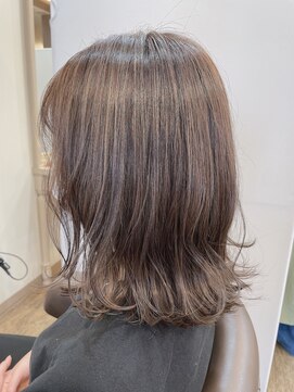 アルターリール(aL ter Rire) 【Rire尚平】極細ハイライト×グレージュカラー★