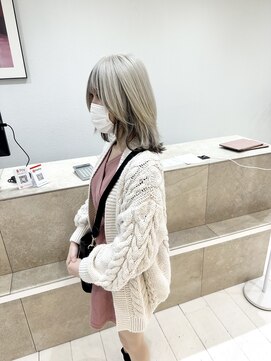 ニュート(Neut ) ホワイトデザイン