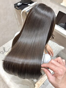 ジーナ 本八幡(Zina) 大人かわいい20代30代40代小顔ショコラベージュ　Zina本八幡