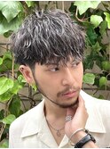 ゆるめ波巻きスパイラルパーマ束感マッシュヘア