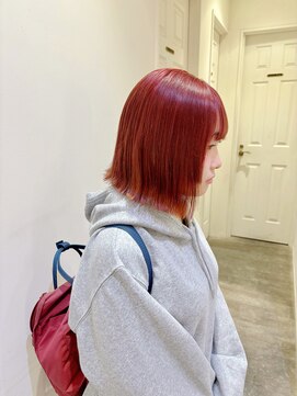 コル(CoL) ぷつっとボブチェリーレッドカラー♪