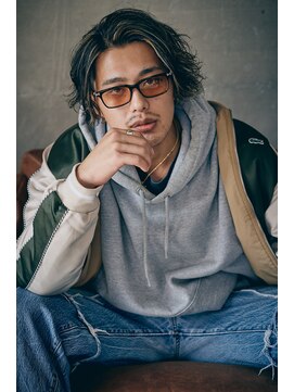 インフィニス 恵比寿(Infinis) ロングツイストスパイラルスパイラルパーマ波巻きパーマ