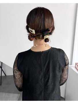 シアー(siar) お呼ばれヘアー　結婚式　二次会ヘア