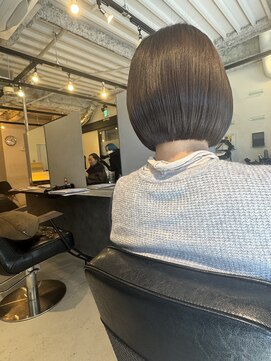 アレッタ 横浜元町(ALETTA) 首なりグラデーションボブ♪