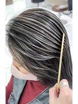 アッシュ 大宮店(Ash)&nbsp;グレージュ細めハイライトバレイヤージュ