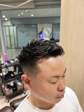 ライール ザ バーバー(Lair the barber) 濡れパン×フェードカット