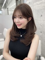 エヌアイ オモテサンドウ(ni omotesando)&nbsp;ブラウンカラー/顔周りカット/ミディアムレイヤー　上野