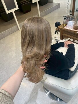 スペックホルダーミミ(Spec Holder mimi) 透明感ミルクティーベージュ