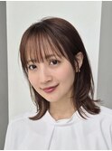 表参道酸性ストレート艶髪ミディアムレイヤーアッシュグレー30代