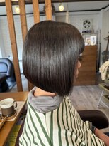 ラニ ヘアーアイラッシュ(lani hair eyelash)&nbsp;前下がりボブ×ツヤ髪