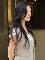 シティ オモテサンドウ(CITY omotesando)&nbsp;結んでも可愛い顔まわりレイヤー×韓国ロング