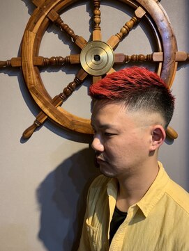バーバー スタジオ ラフテル(Barber Studio RAFTEL) スキンフェード×赤髪