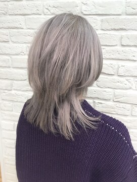 アンククロス 表参道(ANKH CROSS) 【ANKH CROSS表参道　】パールホワイト×ウルフレイヤー