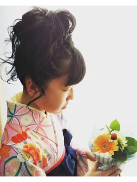 ヘアアンドスパ フレア(HAIR&SPA FUREA) 卒業式、編み込みヘアセット